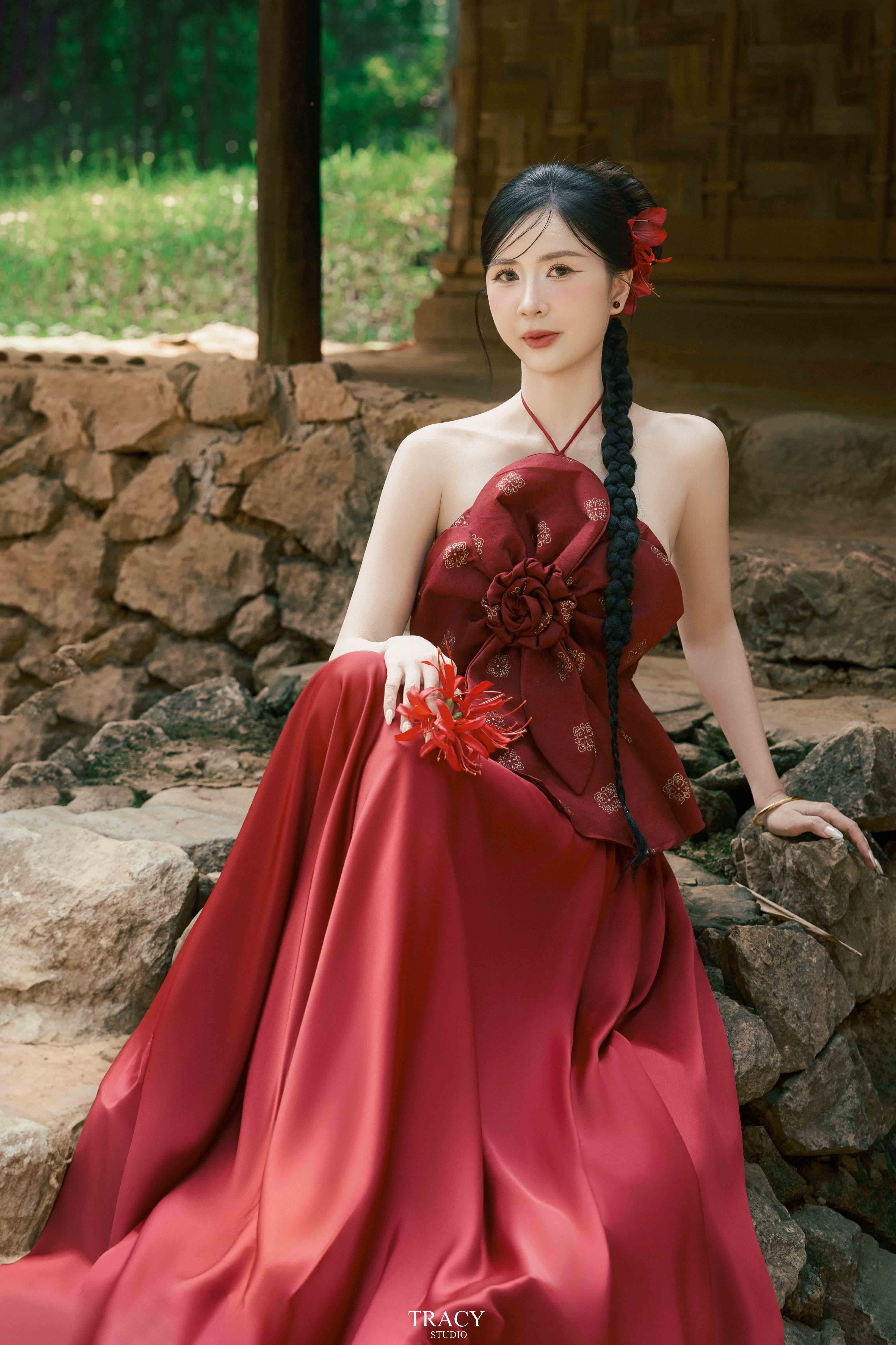 tracy studio chụp concept tết sắt son